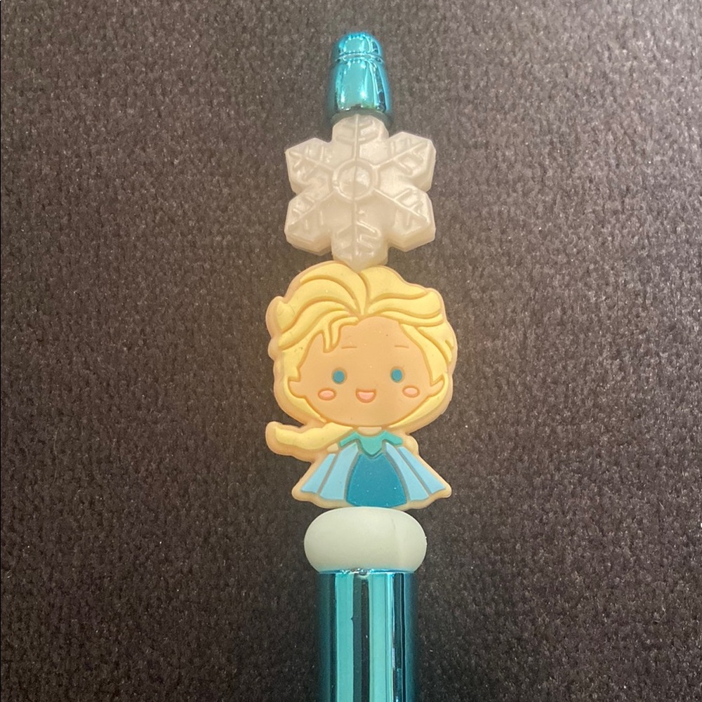 🍭Elsa Frozen beadable pen